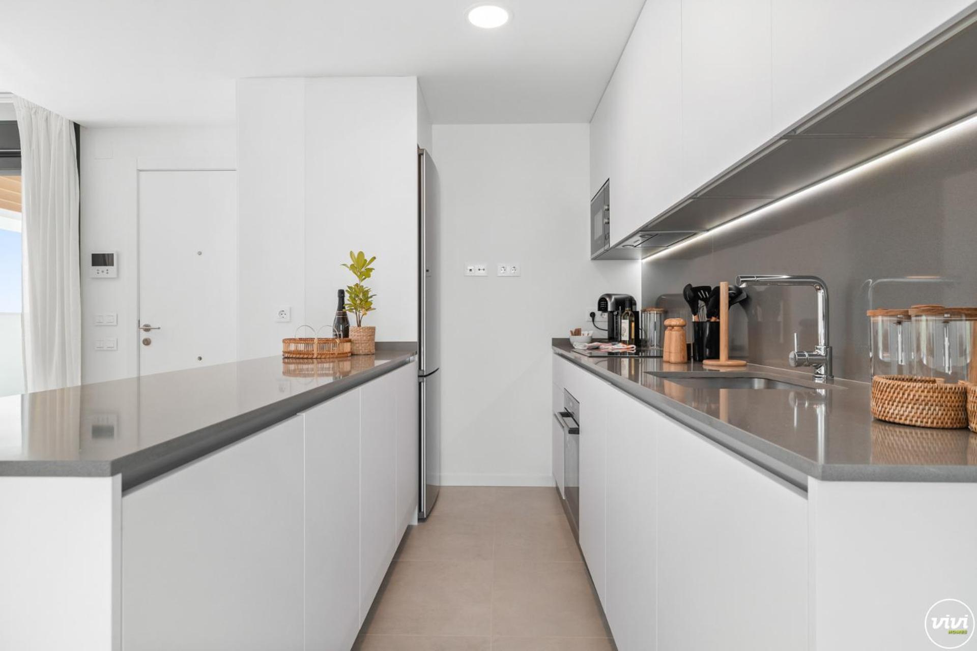 Leilighet Vivi Homes - Diamond Pool, Gym, Terrace & Sea View *