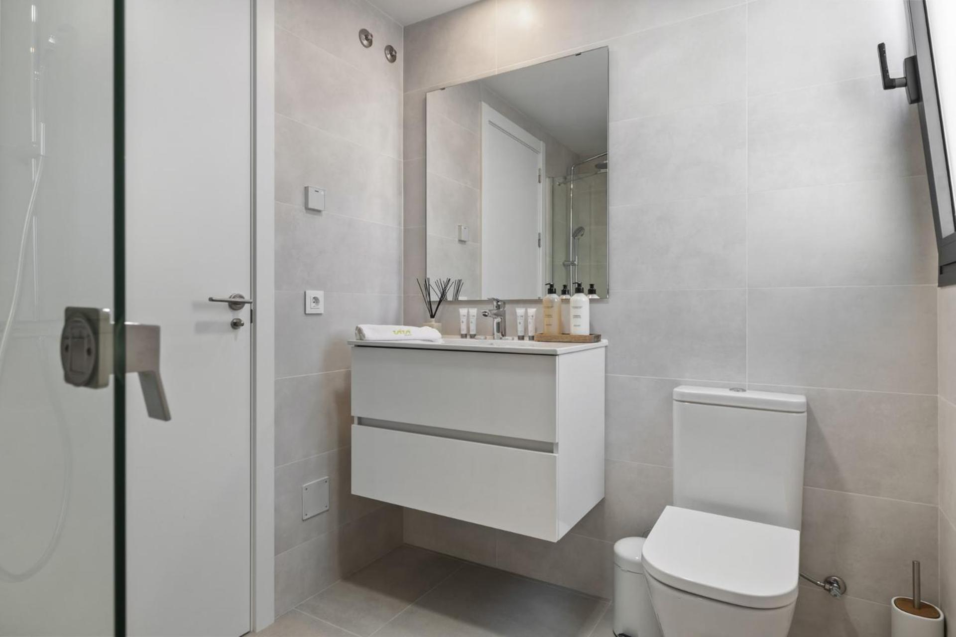 Leilighet Vivi Homes - Diamond Pool, Gym, Terrace & Sea View Fuengirola