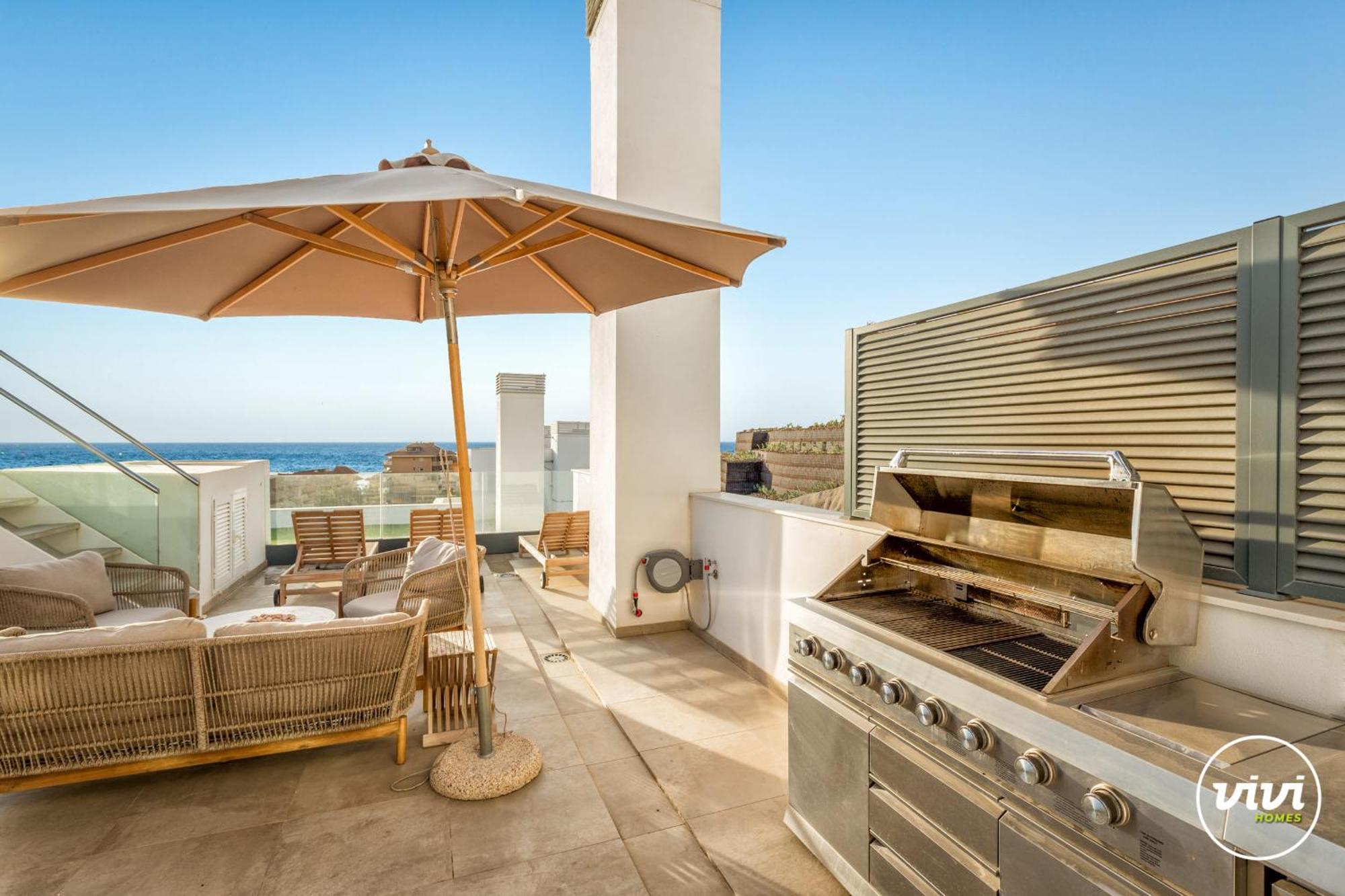 Leilighet Vivi Homes - Diamond Pool, Gym, Terrace & Sea View *